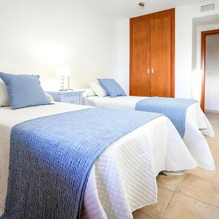 Pura Villa- Buganvillas *
