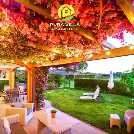 Pura Villa- Buganvillas *