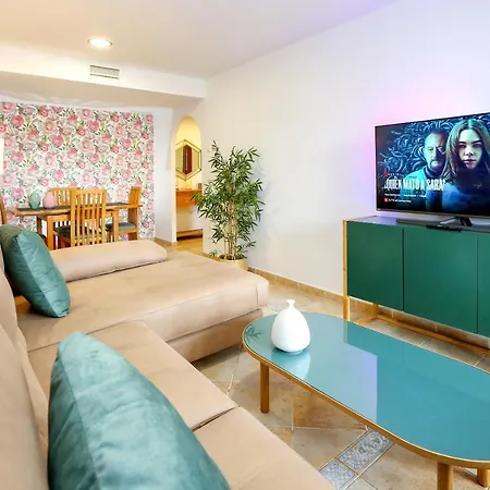 Pura Villa- Buganvillas Апартаменты *