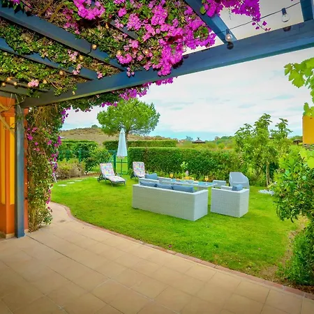 Pura Villa- Buganvillas Апартаменты *